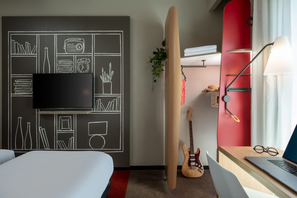 Standard Twin Room